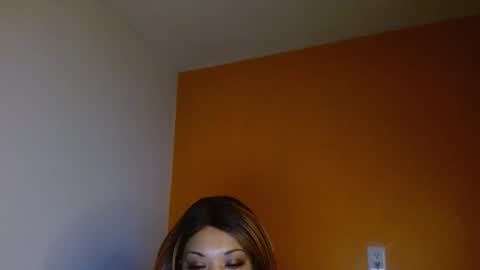 Snapshot of kelliecapri chatting on 09/21/25, 05:53 Kellie online show from 09/21/25, 05:53