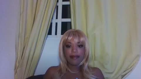 Snapshot of kelliecapri chatting on 02/01/26, 05:17 Kellie online show from 02/01/26, 05:17