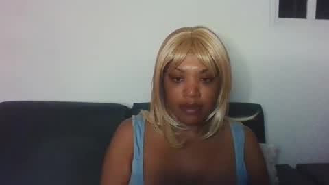 Snapshot of kelliecapri chatting on 03/20/26, 05:12 Kellie online show from 03/20/26, 05:12