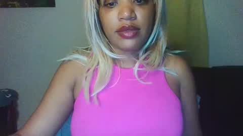 Snapshot of kelliecapri chatting on 06/04/26, 04:40 Kellie online show from 06/04/26, 04:40