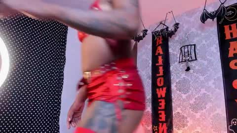 kelly__thomson online show from 10/25/25, 11:10