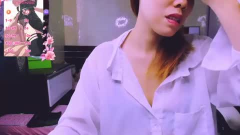 Kelly online show from 07/05/26, 02:07