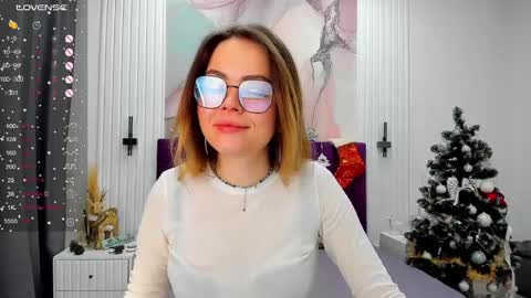 Kelly online show from 01/04/25, 01:31