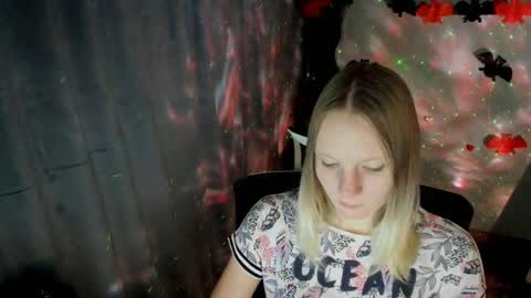 Kelly online show from 10/20/25, 12:38