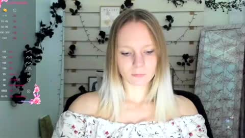 Kelly online show from 10/26/25, 07:36