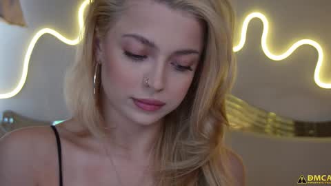 Kelly online show from 09/30/25, 05:45