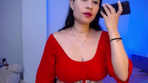elena online show from 02/21/25, 11:32