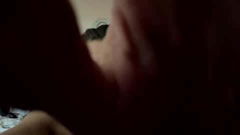 kelly_wight223 online show from 10/29/25, 04:09