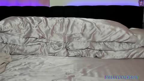 Kelly Cocksin online show from 04/27/26, 12:52