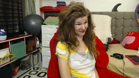 kelly online show from 01/15/25, 12:19