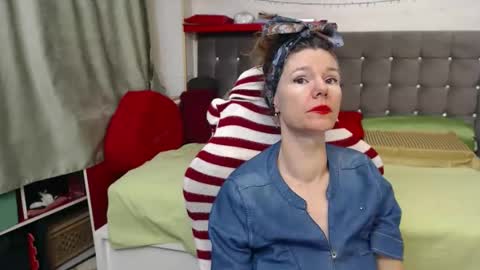 kelly online show from 12/01/25, 12:15