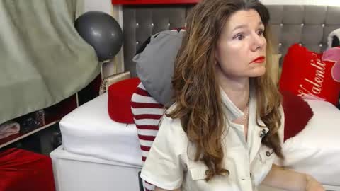 Snapshot of kellynumber chatting on 03/19/26, 12:03 kelly online show from 03/19/26, 12:03