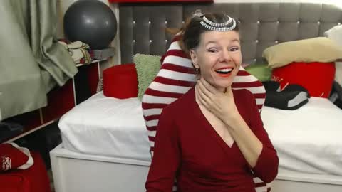 Snapshot of kellynumber chatting on 03/31/26, 01:07 kelly online show from 03/31/26, 01:07