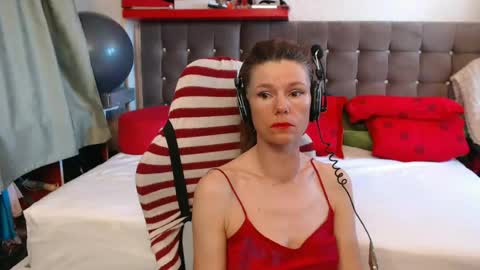 kelly online show from 06/16/26, 07:33