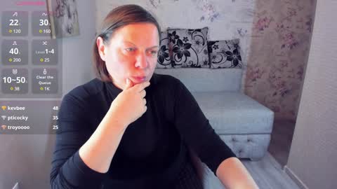 Kelly online show from 02/01/25, 04:46