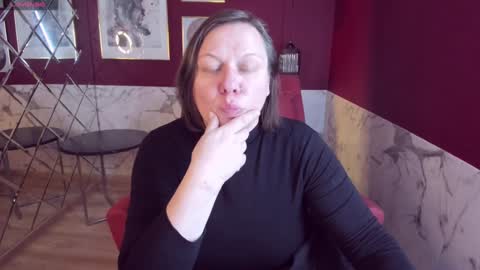 Kelly online show from 02/07/25, 01:22