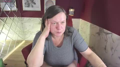 Kelly online show from 10/03/25, 07:05