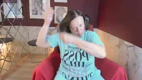 Kelly online show from 07/10/26, 08:18