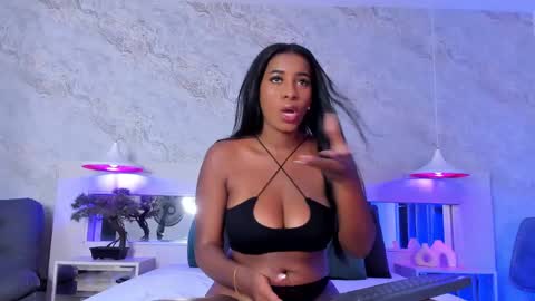 Kelly online show from 02/03/25, 04:14