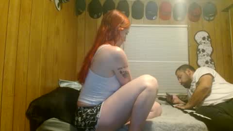 Snapshot of kellzxoxo93 chatting on 12/05/24, 04:53 Vixensc93 online show from 12/05/24, 04:53