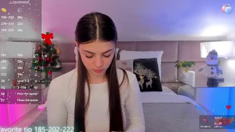 kelsi_di online show from 12/17/24, 06:24