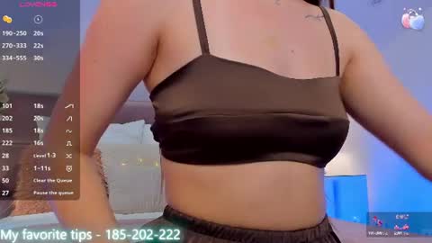 kelsi_di online show from 06/15/26, 05:09