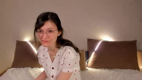 Snapshot of kelsirabenold chatting on 03/08/26, 04:27 Kelsirabenold online show from 03/08/26, 04:27