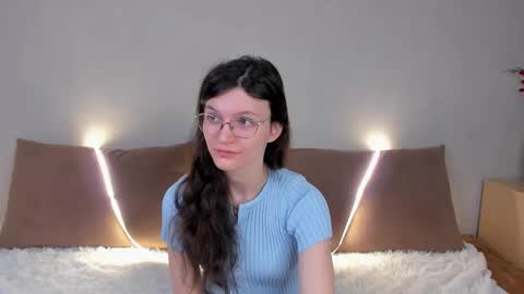 Snapshot of kelsirabenold chatting on 03/10/26, 05:01 Kelsirabenold online show from 03/10/26, 05:01
