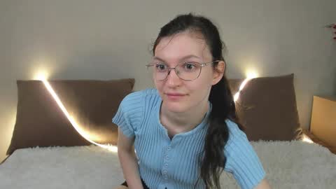 Snapshot of kelsirabenold chatting on 03/18/26, 05:10 Kelsirabenold online show from 03/18/26, 05:10