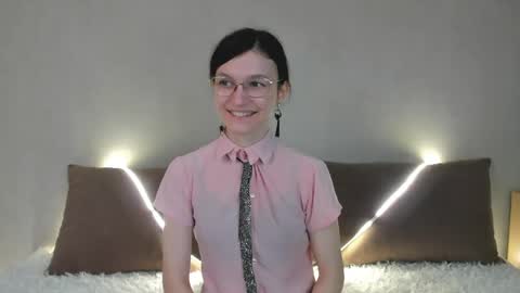 Snapshot of kelsirabenold chatting on 04/14/26, 05:35 Kelsirabenold online show from 04/14/26, 05:35