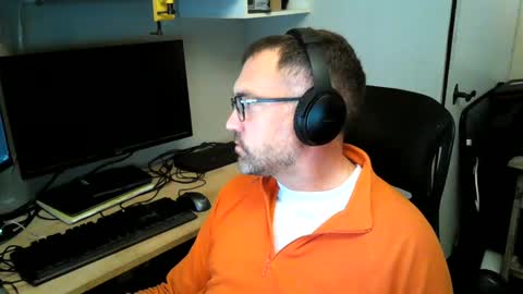 kelvin06133 online show from 12/10/24, 09:11