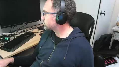 kelvin06133 online show from 03/11/25, 09:37