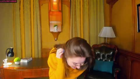Snapshot of kemberlyrobeza chatting on 05/30/26, 12:19 Lina online show from 05/30/26, 12:19