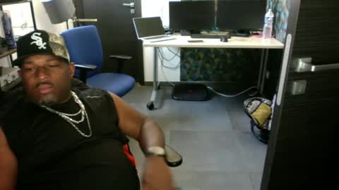 Snapshot of ken3897 chatting on 07/08/26, 11:26 ken3897 online show from 07/08/26, 11:26
