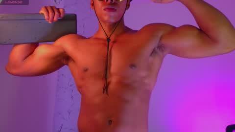 ken__owensx online show from 11/30/25, 06:28