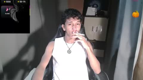 Snapshot of ken_bigcockxx chatting on 11/03/25, 02:40 Ken online show from 11/03/25, 02:40