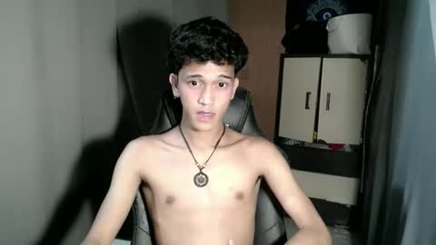 Snapshot of ken_bigcockxx chatting on 11/20/25, 05:34 Ken online show from 11/20/25, 05:34