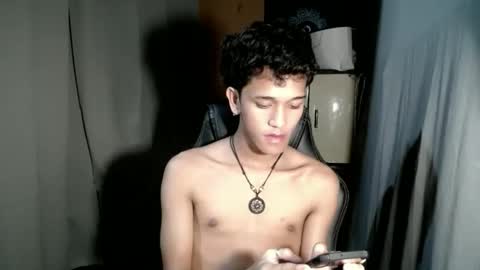 Snapshot of ken_bigcockxx chatting on 11/21/25, 06:39 Ken online show from 11/21/25, 06:39