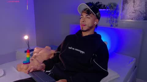   online show from 06/02/26, 09:22
