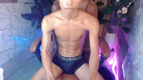 Snapshot of ken_minjun chatting on 04/20/26, 08:17 ken_minjun online show from 04/20/26, 08:17