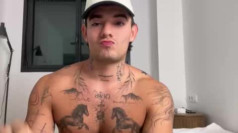 luis carlos esteban online show from 10/07/25, 03:31