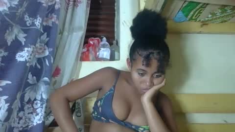 Snapshot of kenchy93 chatting on 09/27/25, 06:35 Kenchy online show from 09/27/25, 06:35