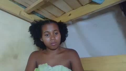 Snapshot of kenchy93 chatting on 10/29/25, 05:04 Kenchy online show from 10/29/25, 05:04