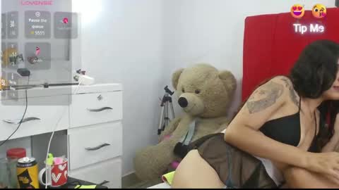 Mariana online show from 09/19/25, 03:52