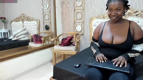 kenda  online show from 01/17/25, 11:49