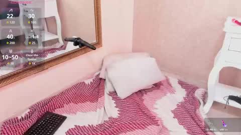 kenda  online show from 03/12/25, 02:56