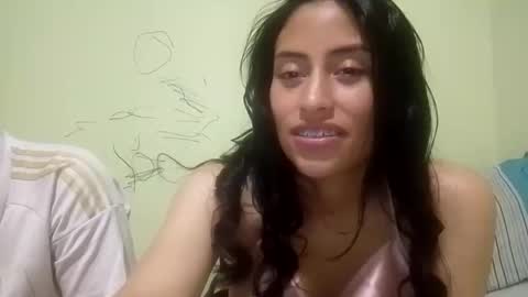 Snapshot of kendall_foxy28630 chatting on 05/13/26, 03:15 Kendall Roxy online show from 05/13/26, 03:15