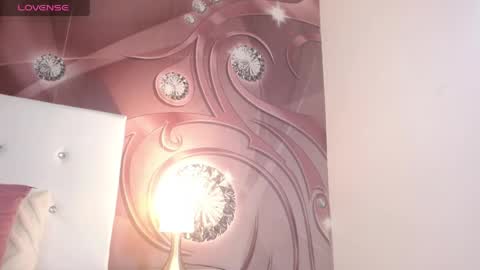Snapshot of kendall_grace24 chatting on 06/03/26, 02:33 kendall_grace24 online show from 06/03/26, 02:33