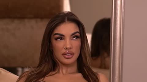 Kendal online show from 10/03/25, 08:39