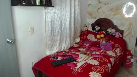 Snapshot of kendall_morry chatting on 05/18/26, 02:29 kendall online show from 05/18/26, 02:29